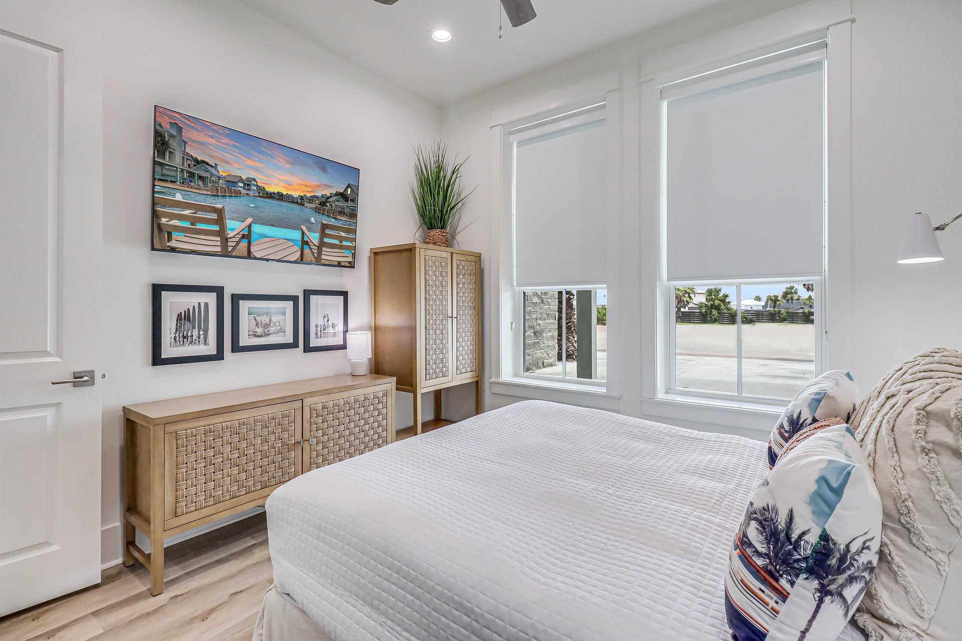 Queen Bedroom, 1st Floor