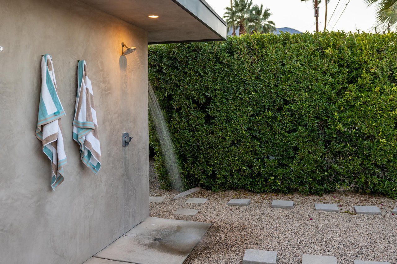 Private outdoor shower