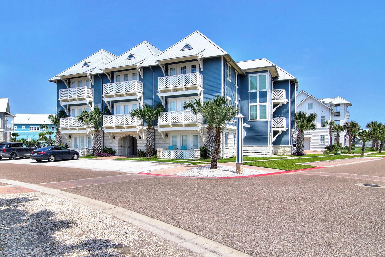 Town Center Two Parking