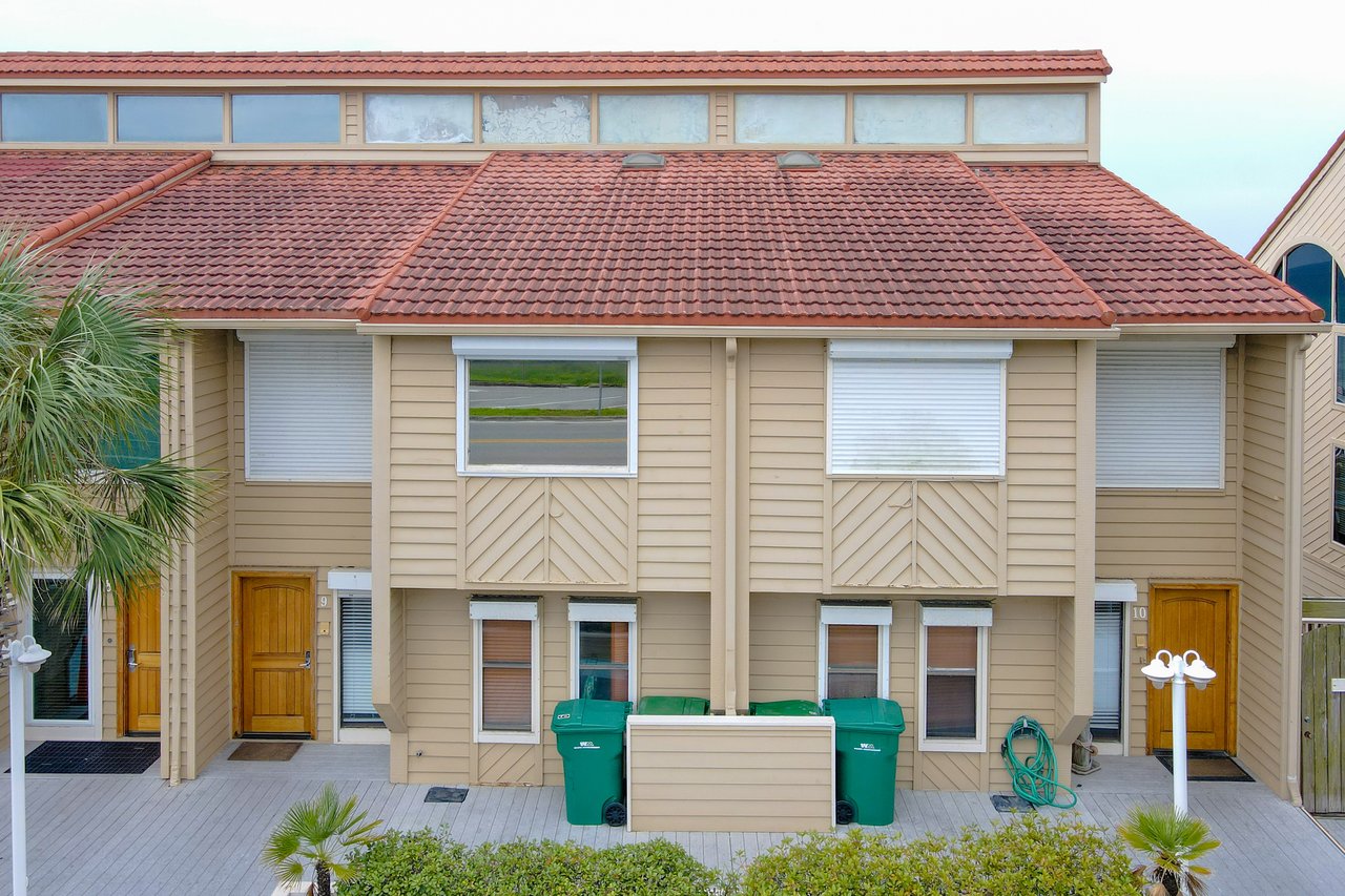 Navigators Nest at Green Reef Townhomes 1