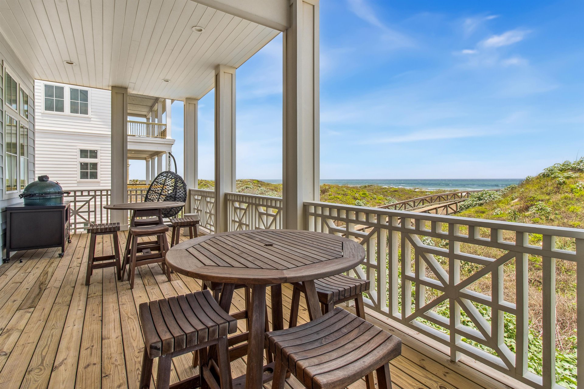 Gulf Balcony, 2nd Floor