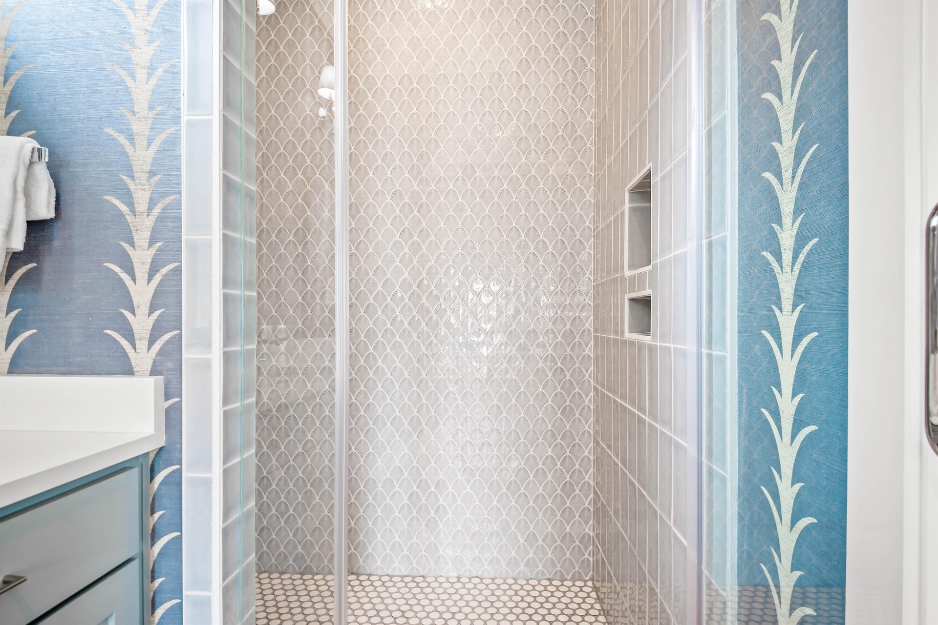 Primary King Bathroom, 3rd Floor