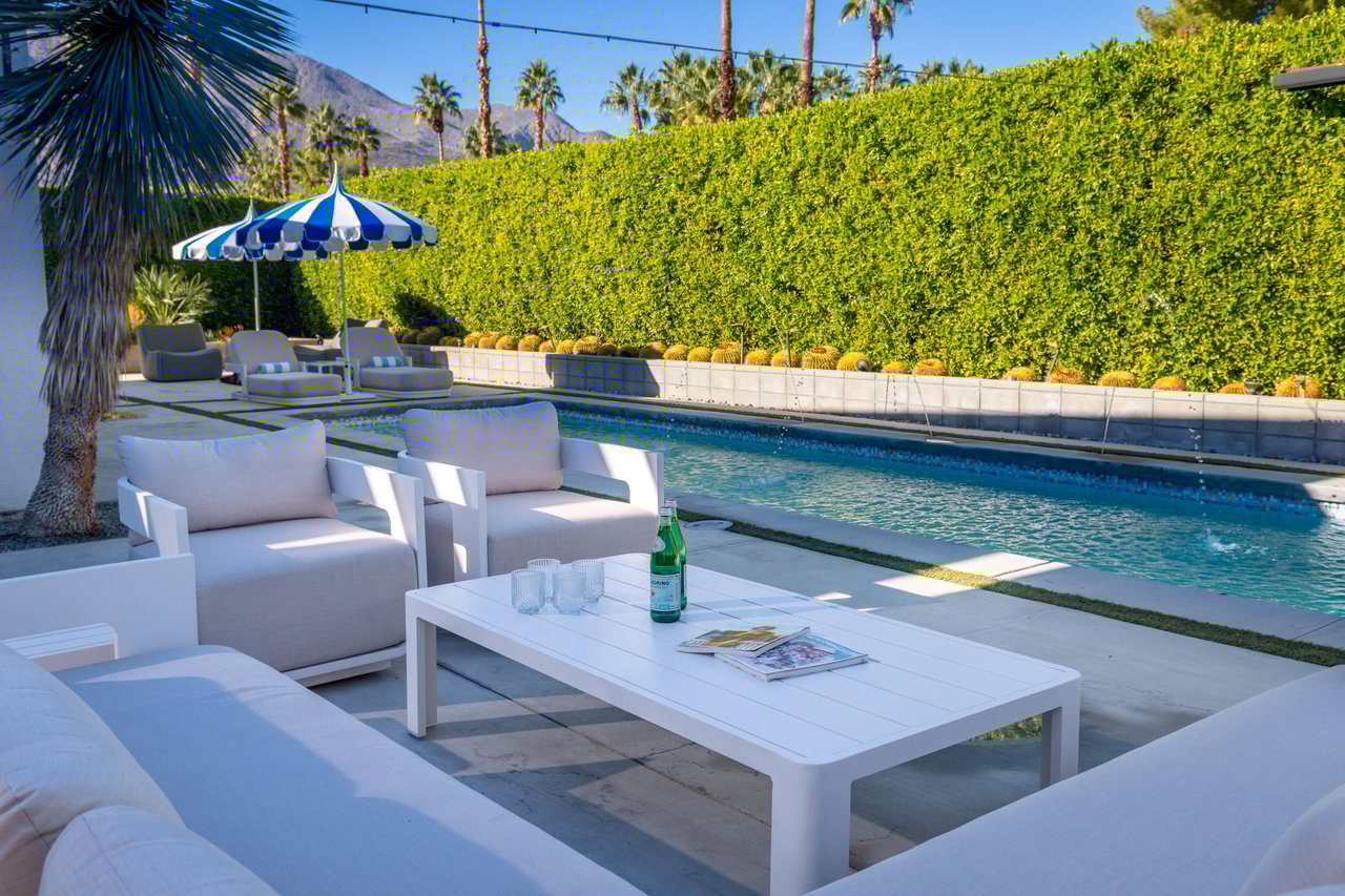 Tons of spaces to lounge around