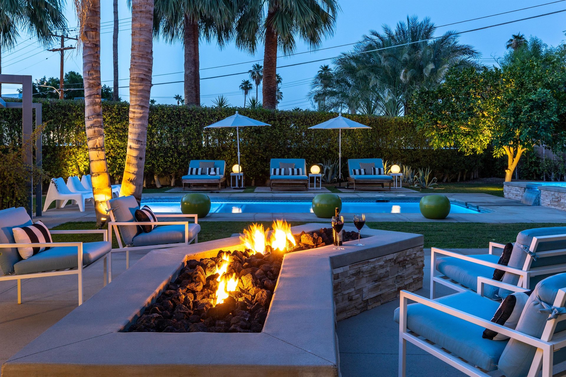 Firepit for days