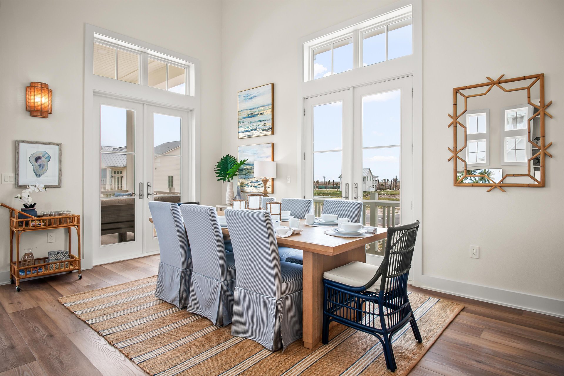 2nd Floor, Dining Area