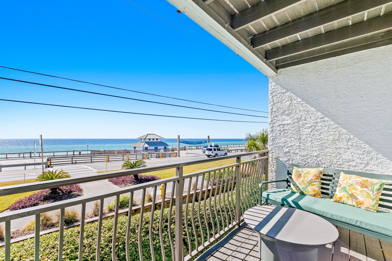 Costa Vista Townhomes 13 3