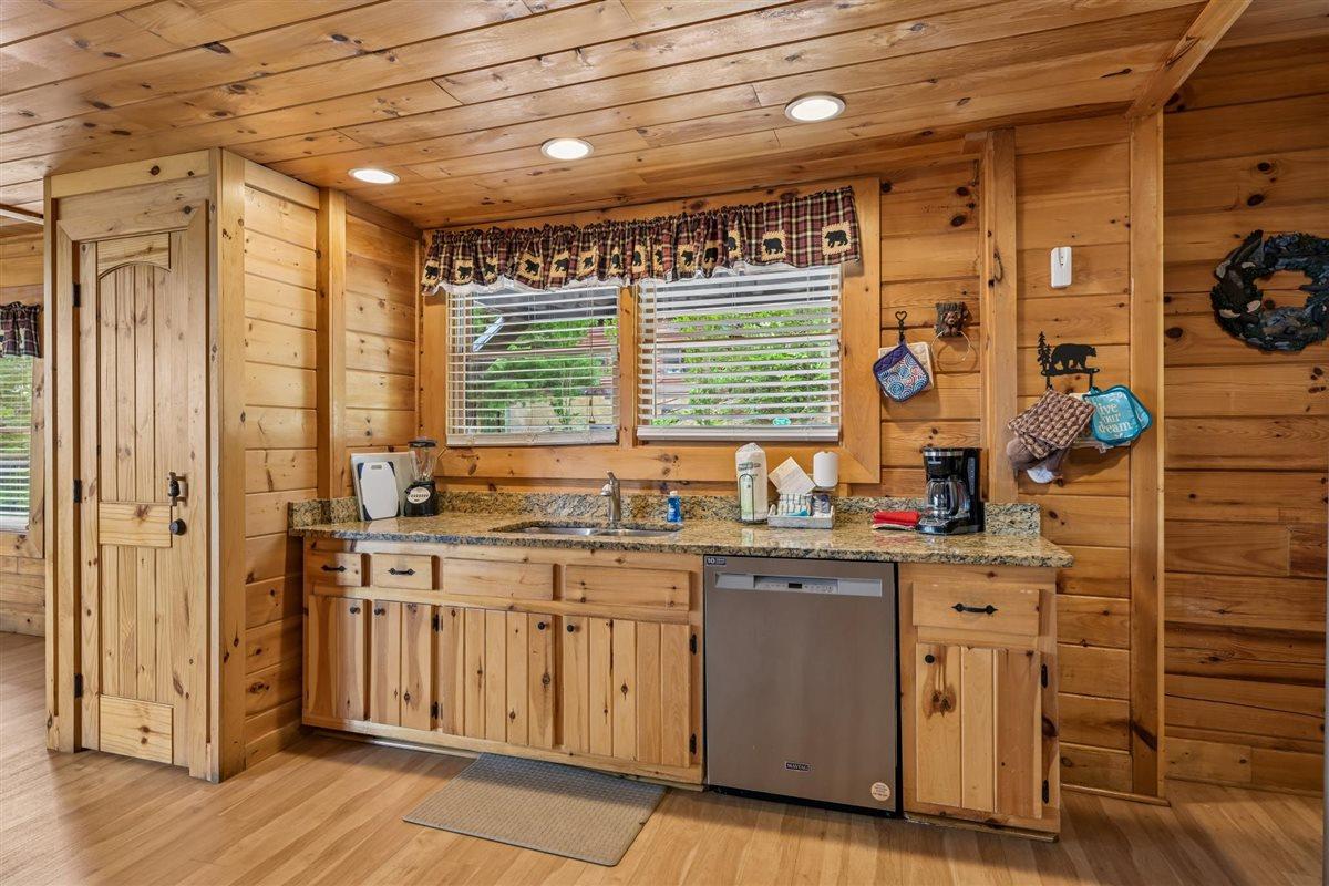 020Kitchen
