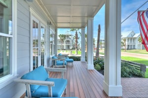 Front Porch, 1st Floor