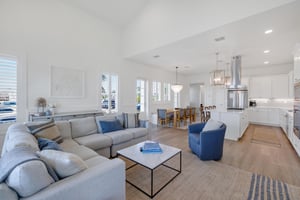 1st Floor, Primary Living Room