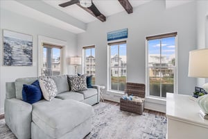 Second Living Area WPullOut Sofa, 2nd Floor