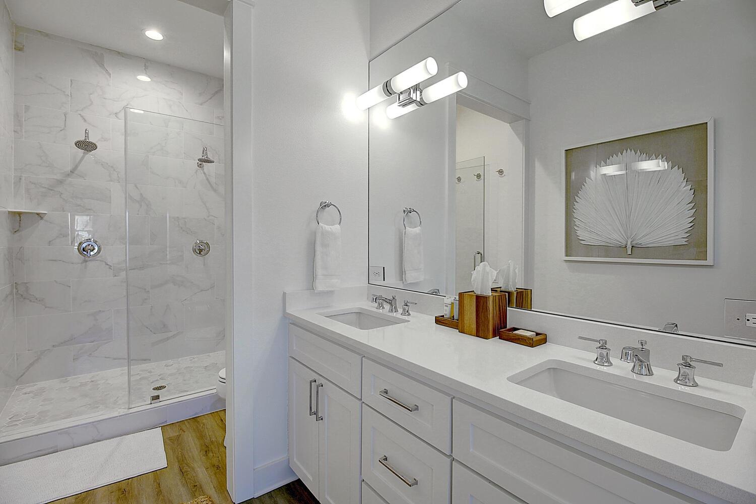 Primary King Bathroom, 2nd Floor