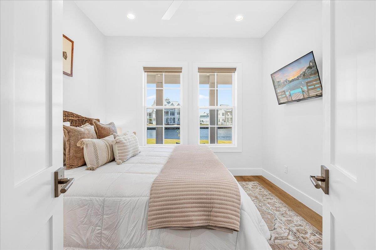 1st King Suite, 1st Floor