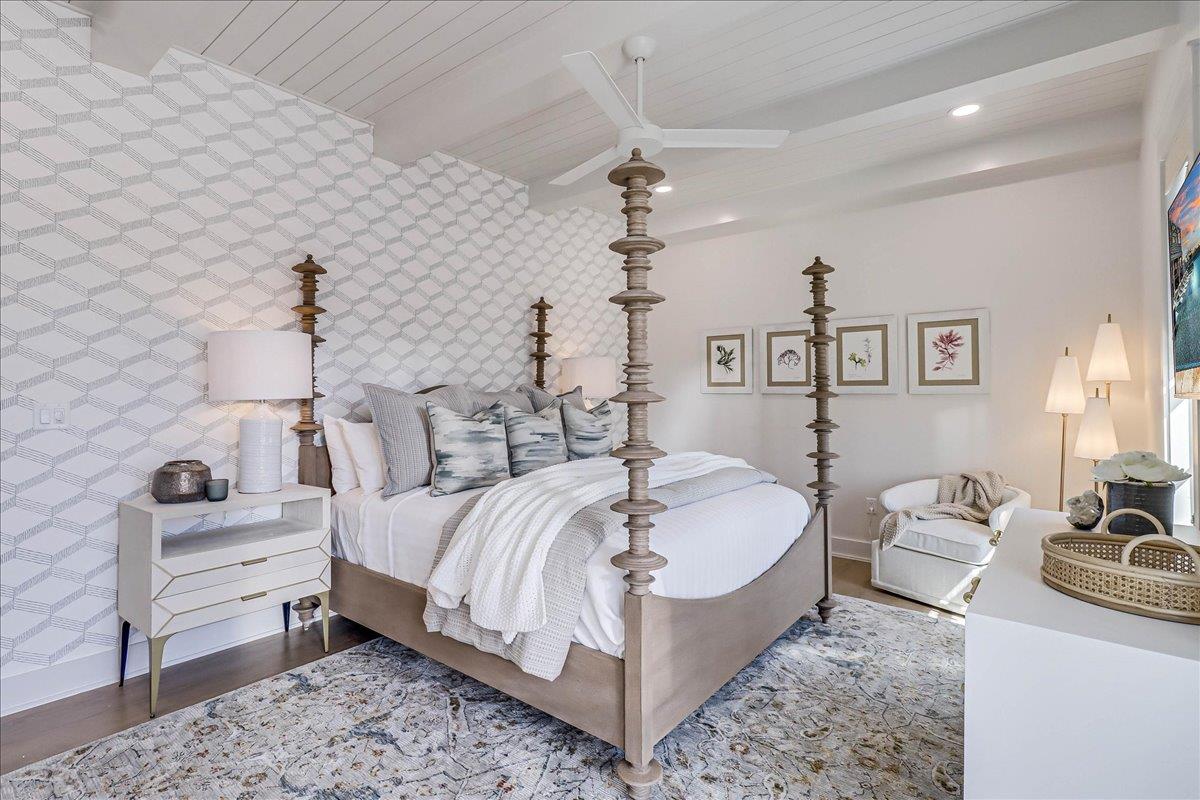 Primary King Bedroom, 2nd Floor