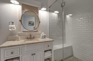 Hallway Bathroom, 1st Floor