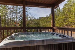Hot tub at Liams Lookout, a 2 bedroom cabin rental located in Pigeon Forge