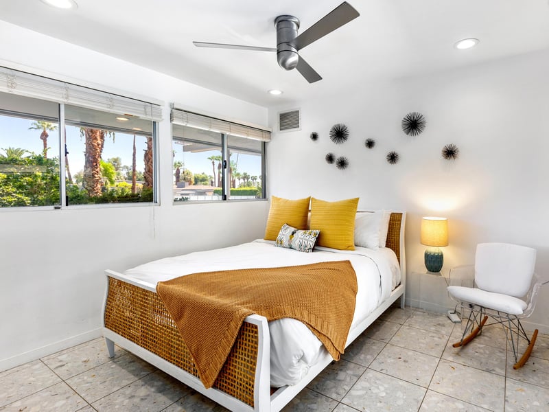 Lots of natural lighting