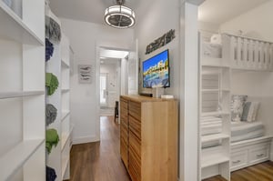 Bunk Room, 1st Floor