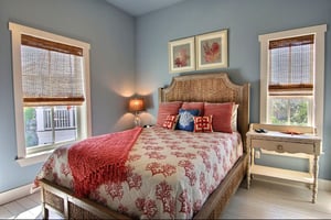 Queen Bedroom, 2nd Floor
