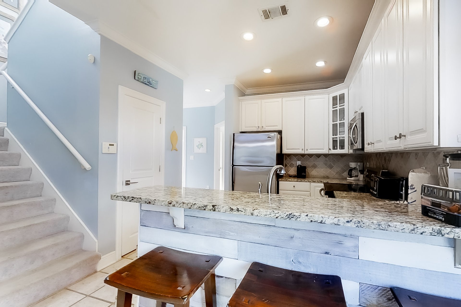 Terra Cotta Happy Ours 6