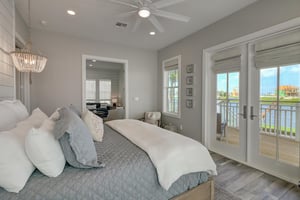 1st Floor King Suite