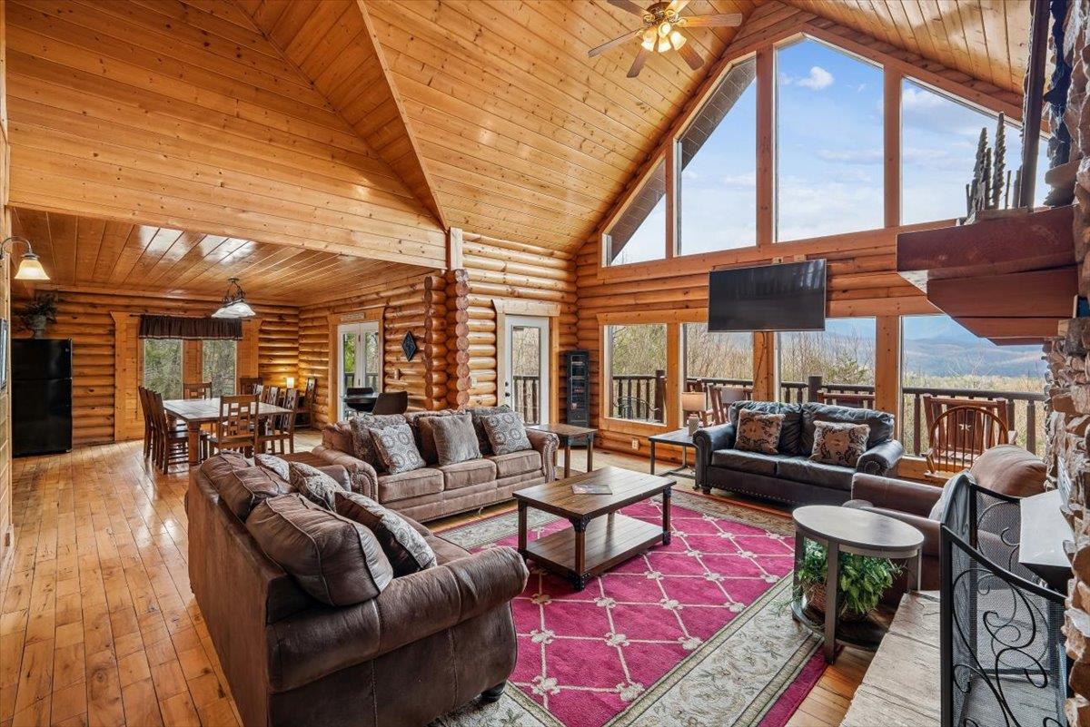 27Living Room