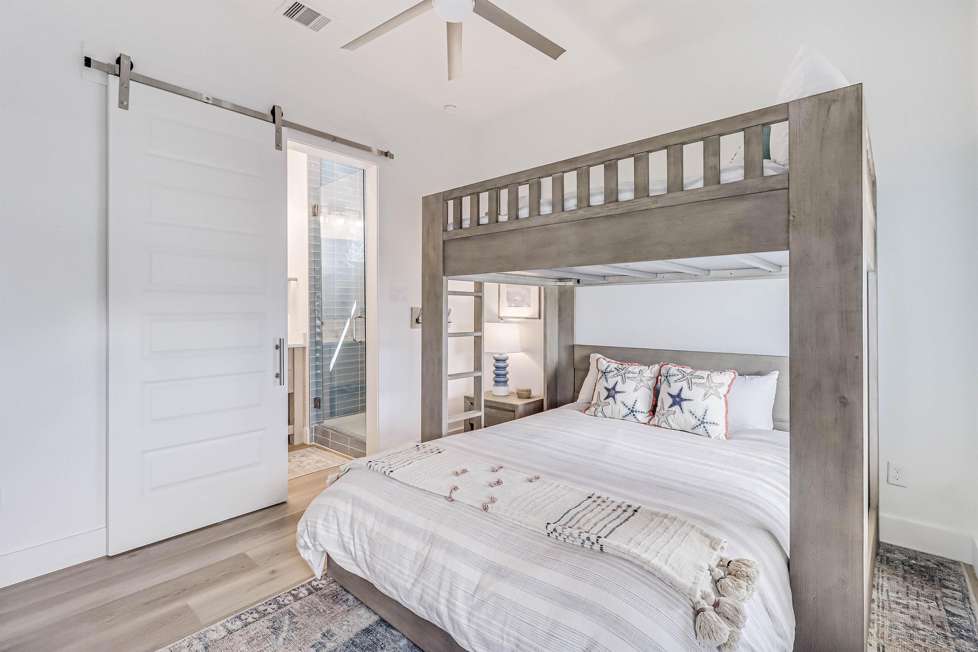 TwinQueen Bunk Bedroom, 2nd Floor