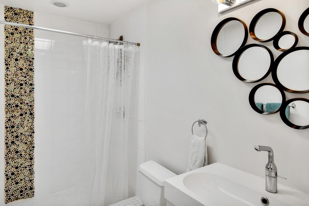 Ensuite bath