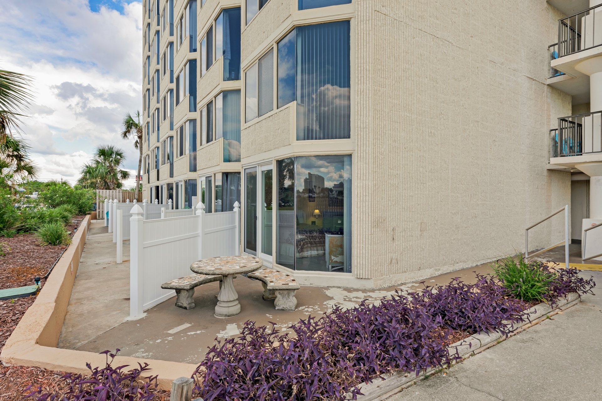 Top of the Gulf 506 19