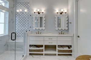 Primary King Bathroom, 3rd Floor