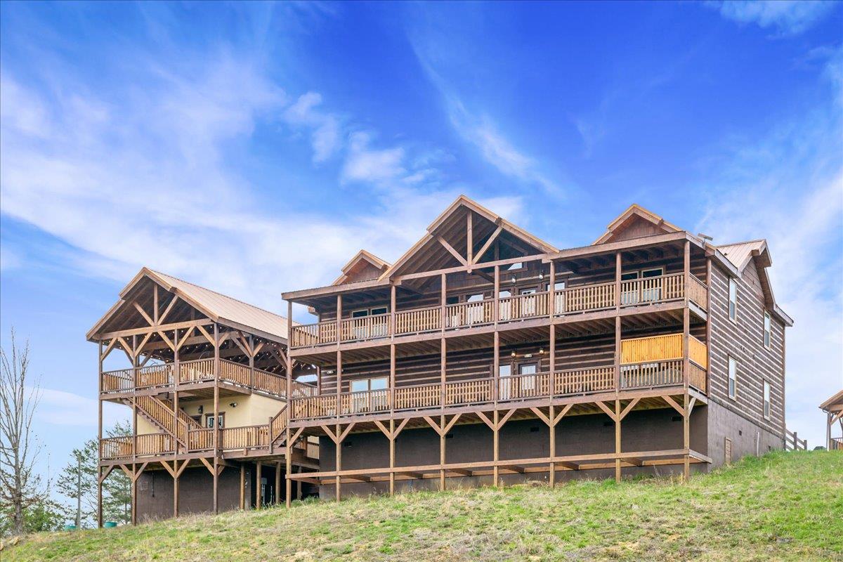 016Back Elevation
