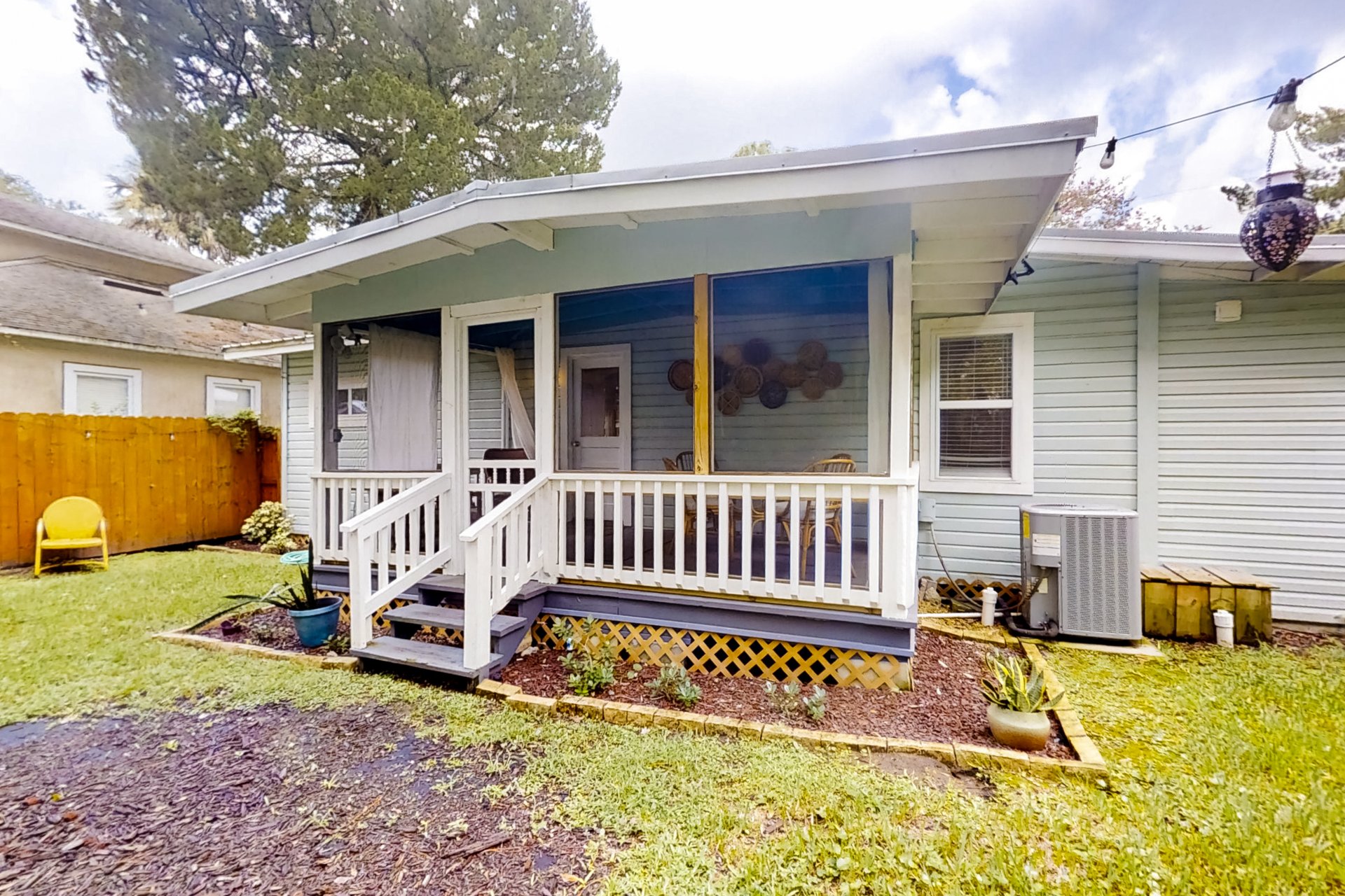 Cape Avenue Escape 24