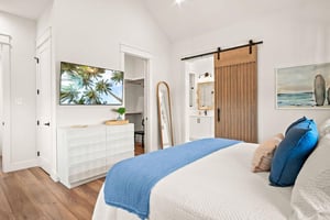 Primary King Bedroom, 2nd Floor