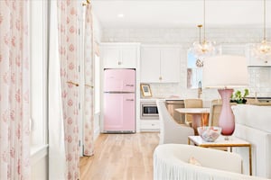 Kitchen, 1st Floor