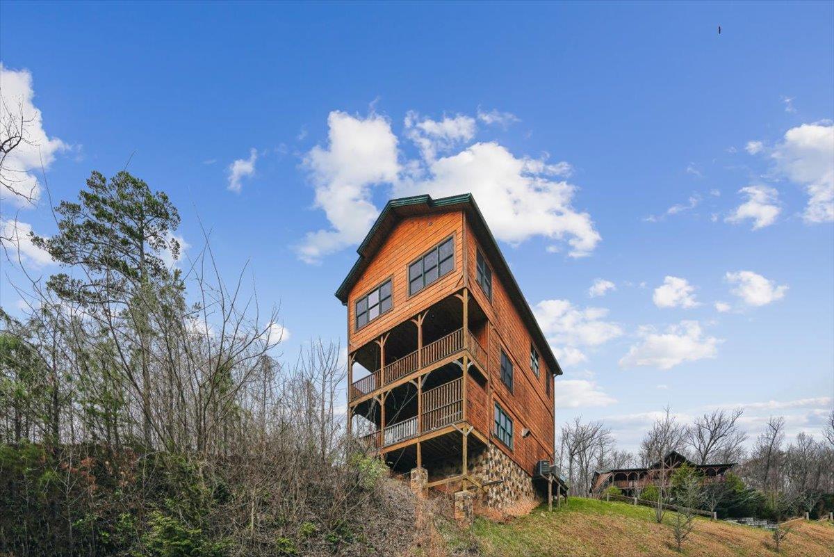 39Back Elevation