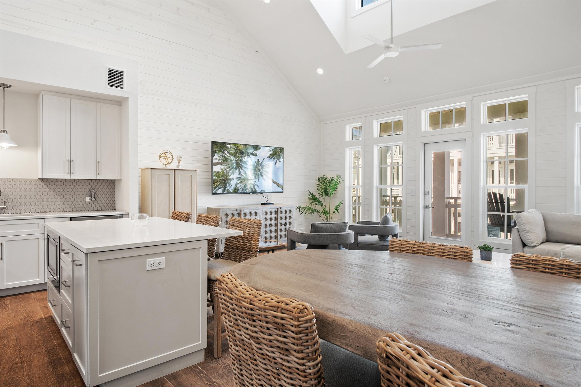 Kitchen, 3rd Floor