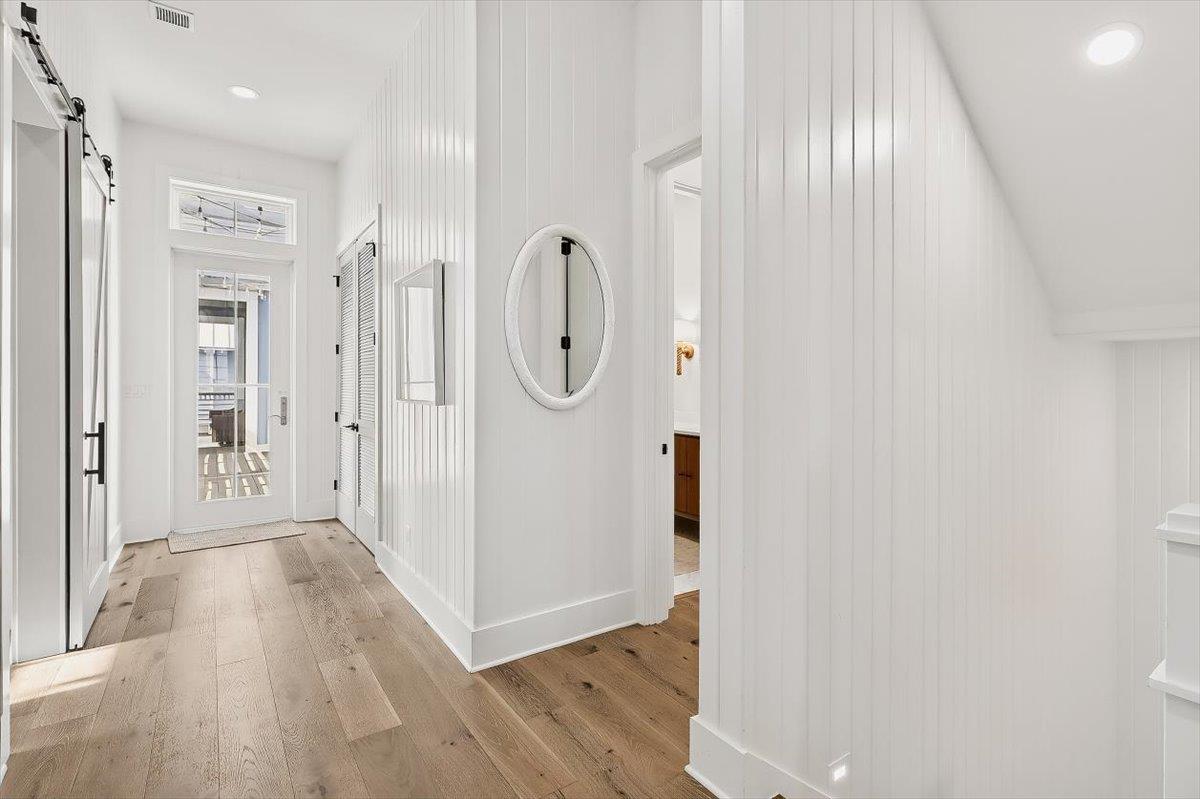 2nd Floor, Hallway