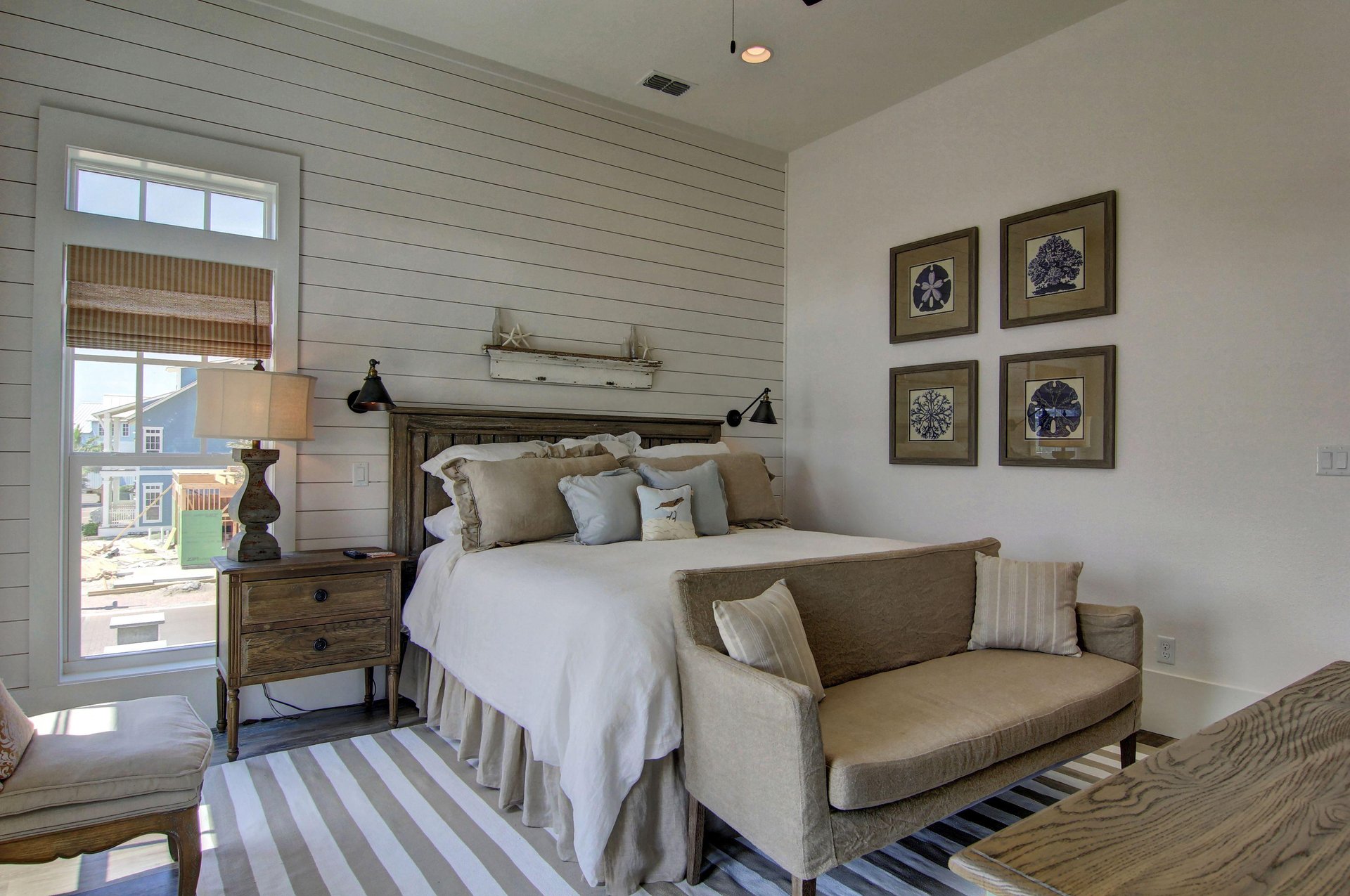 Primary King, 2nd Floor