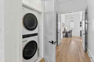 2nd Floor, WasherDryer