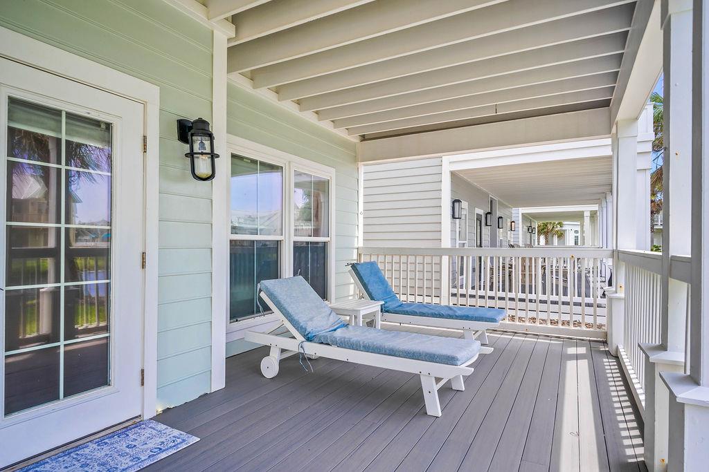 Back Porch, 1st Floor