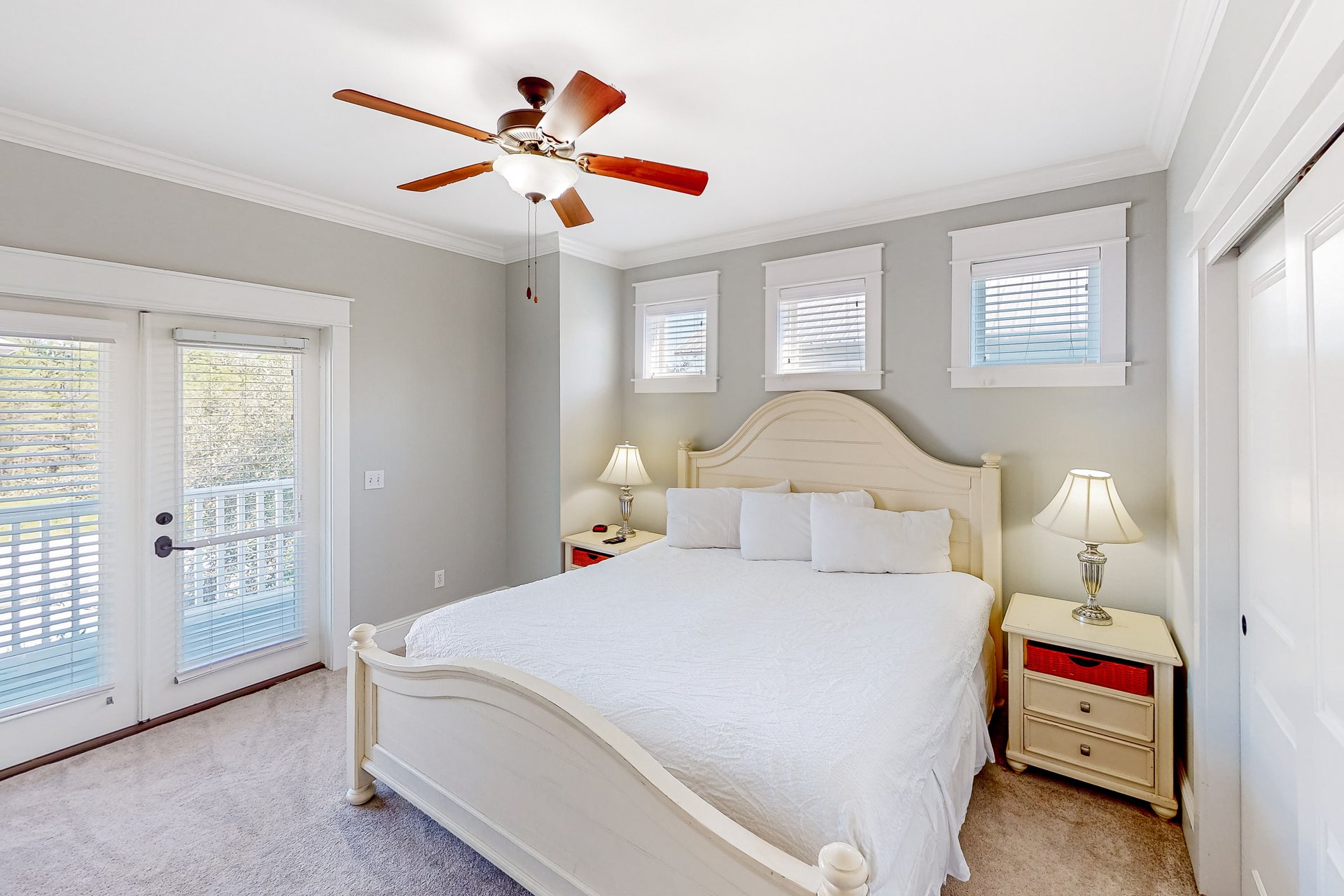 Seconds From the Sand 18