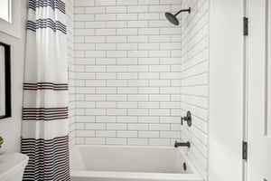 Bunk Bathroom, 1st Floor