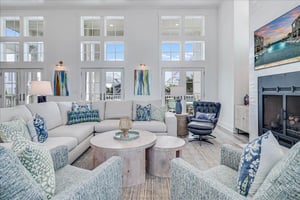 2nd Floor, Primary Living Room