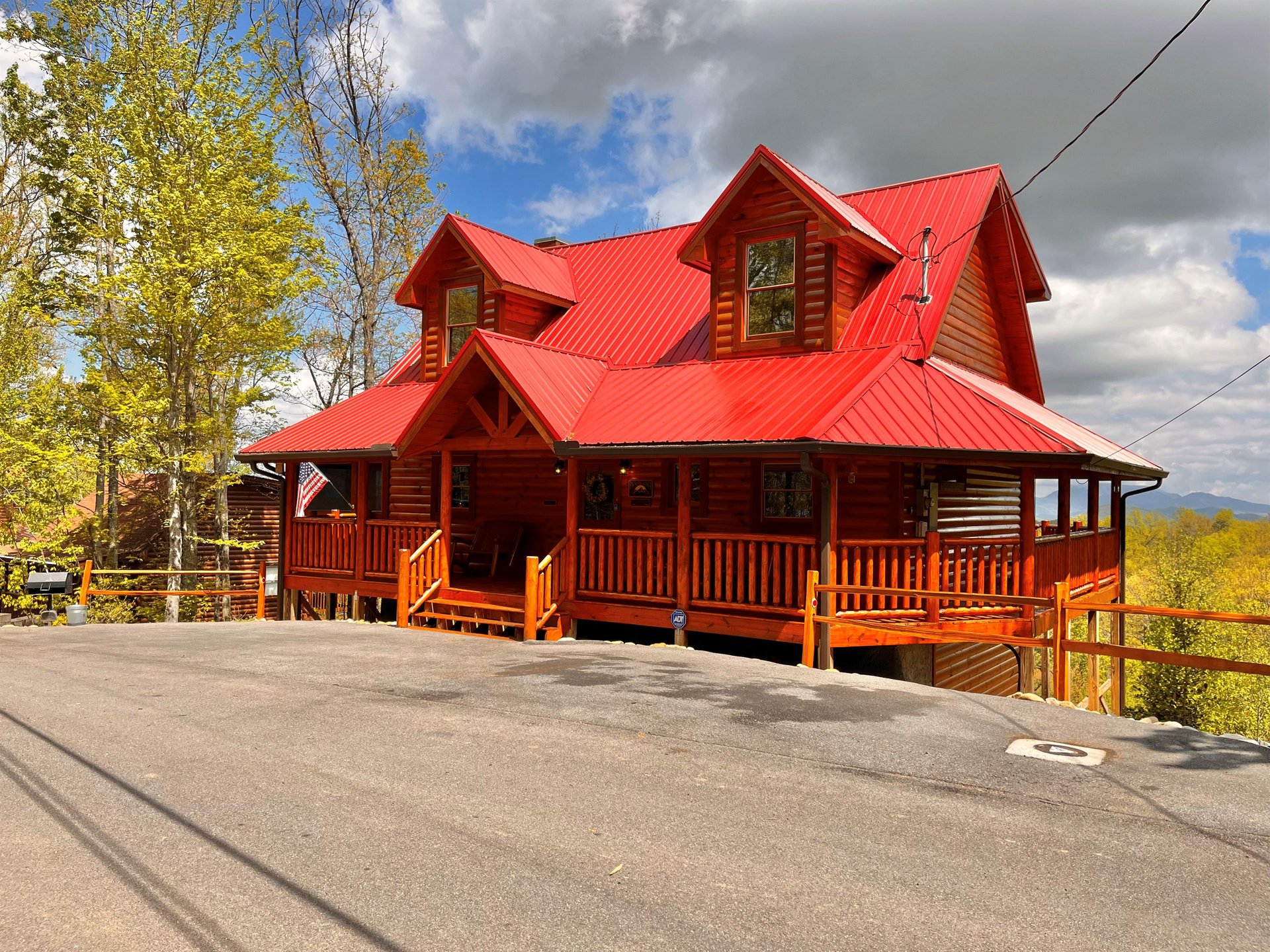 Front view of Panorama cabin