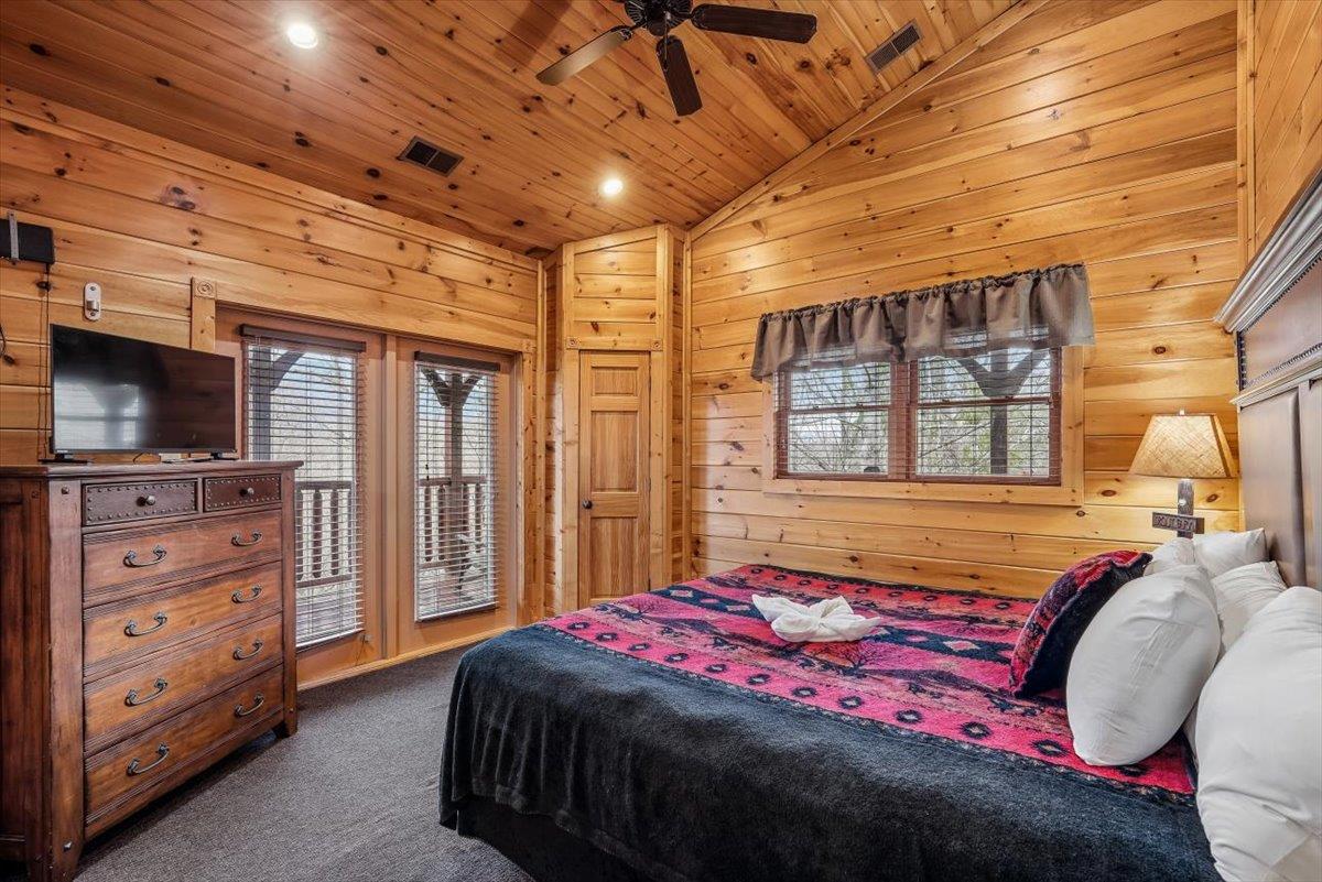 075Bedroom 3