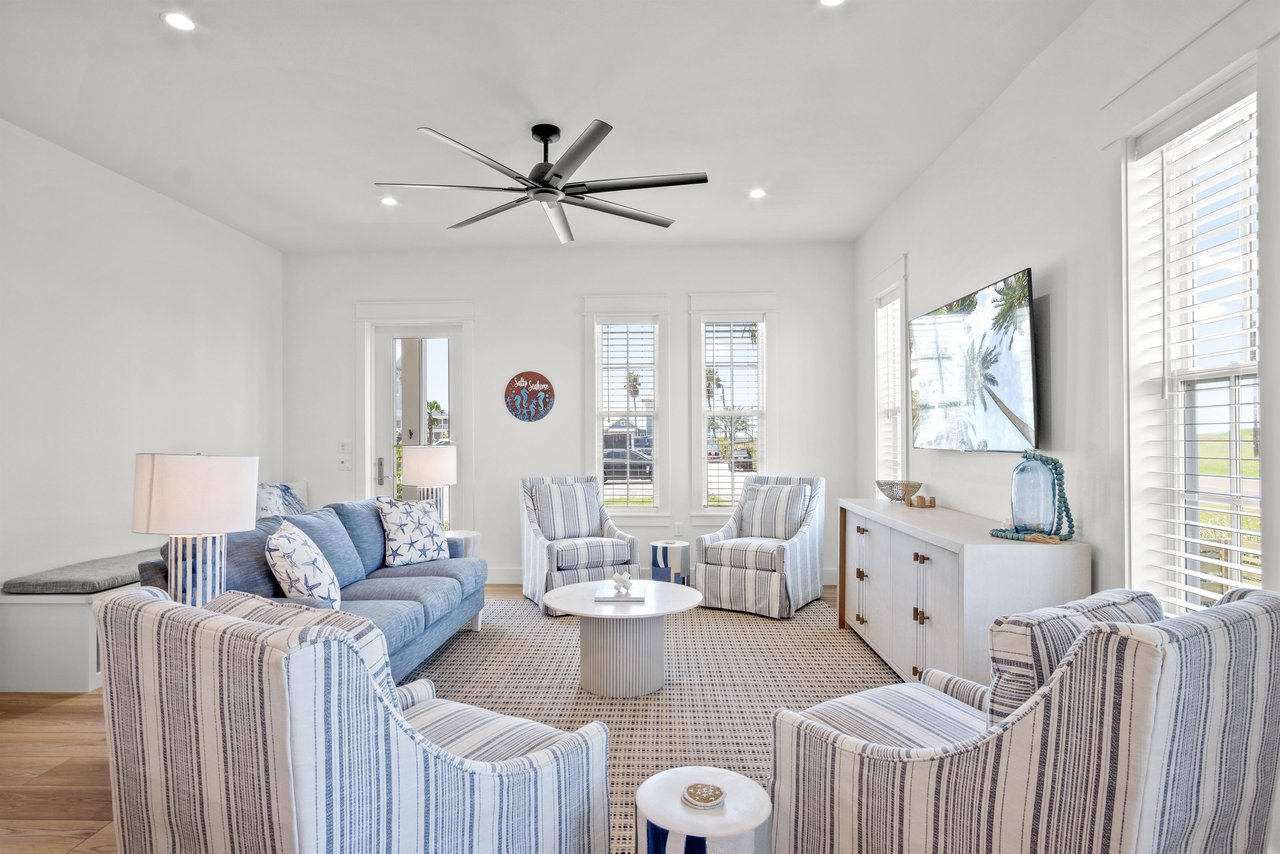 Living Room, 1st Floor