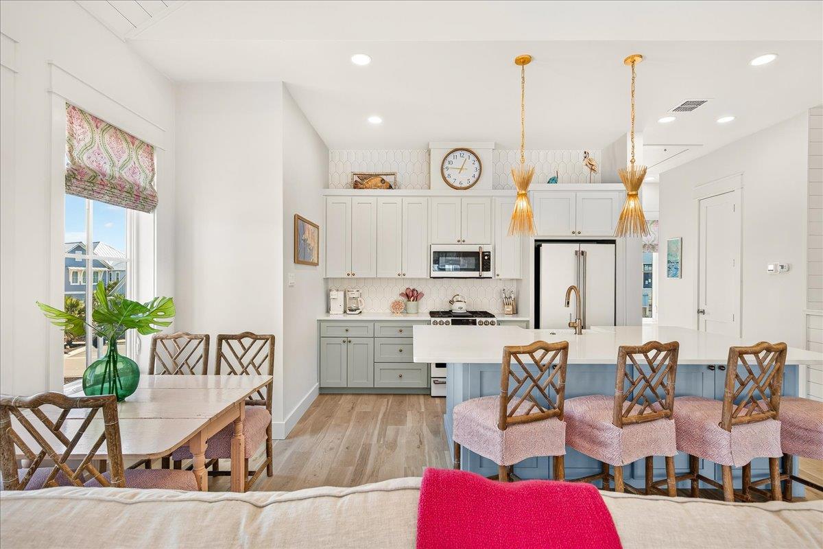 Kitchen, 2nd Floor