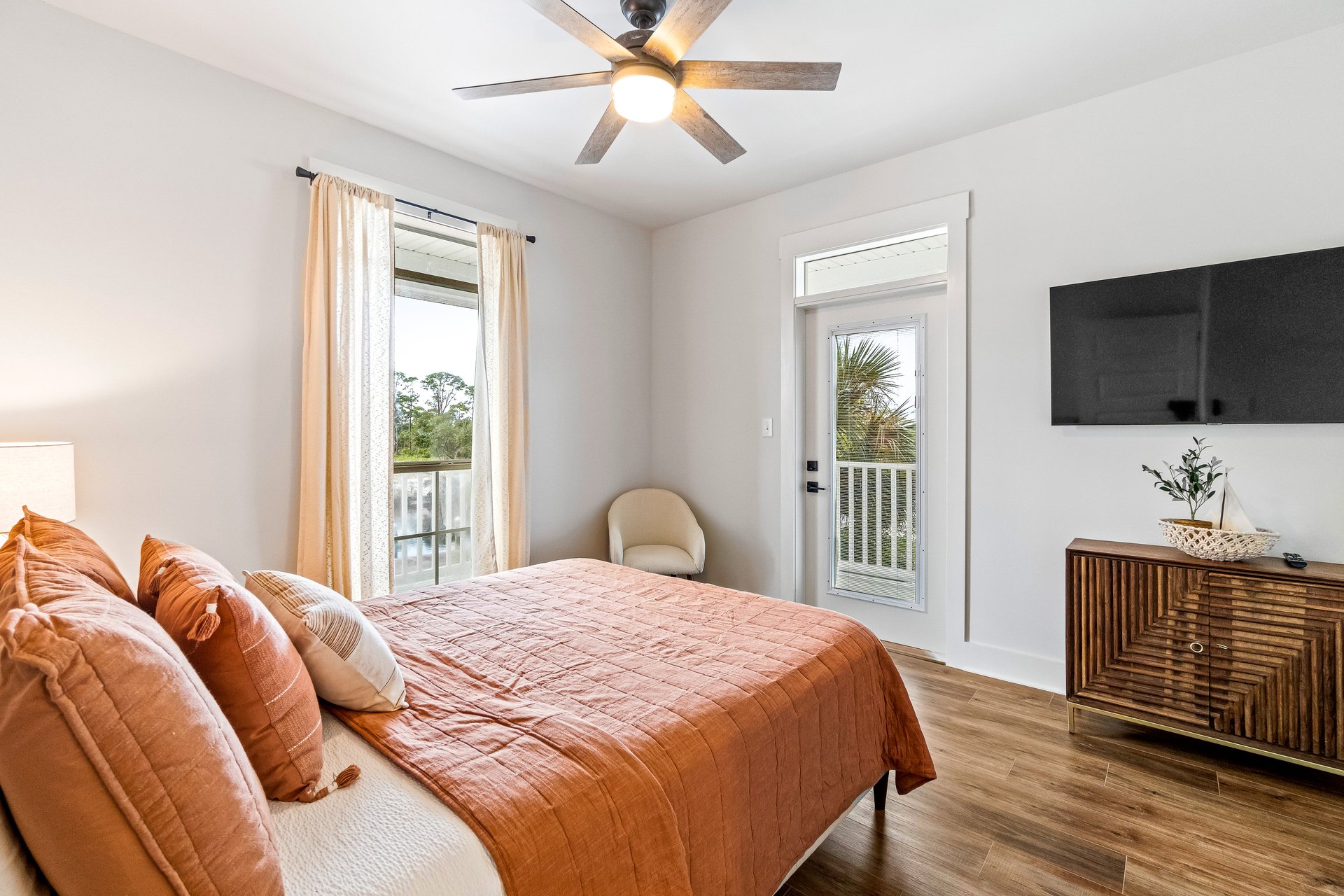 Hideaway on the Bay 20