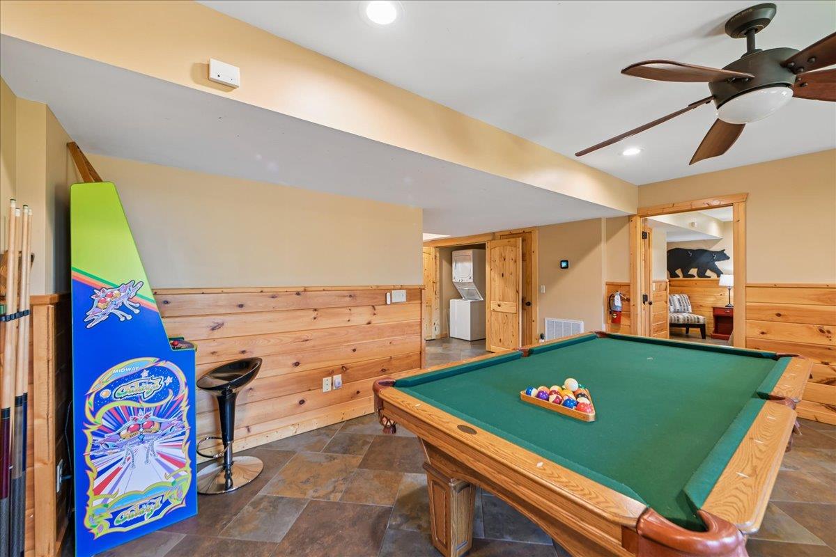 72Rec Room