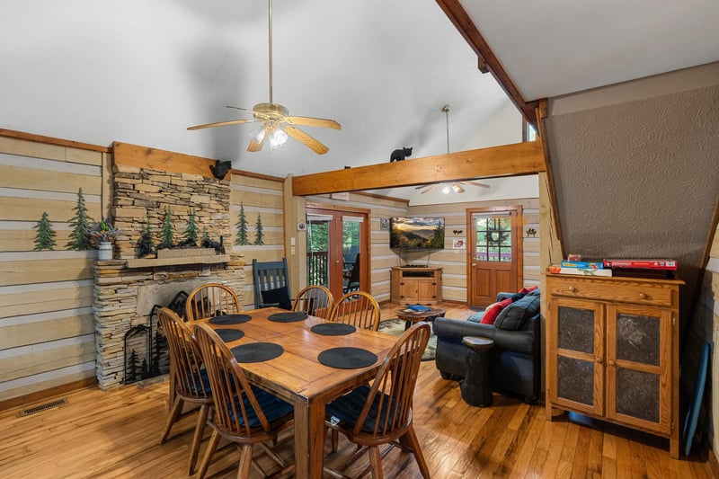 cabinbythecreekside9