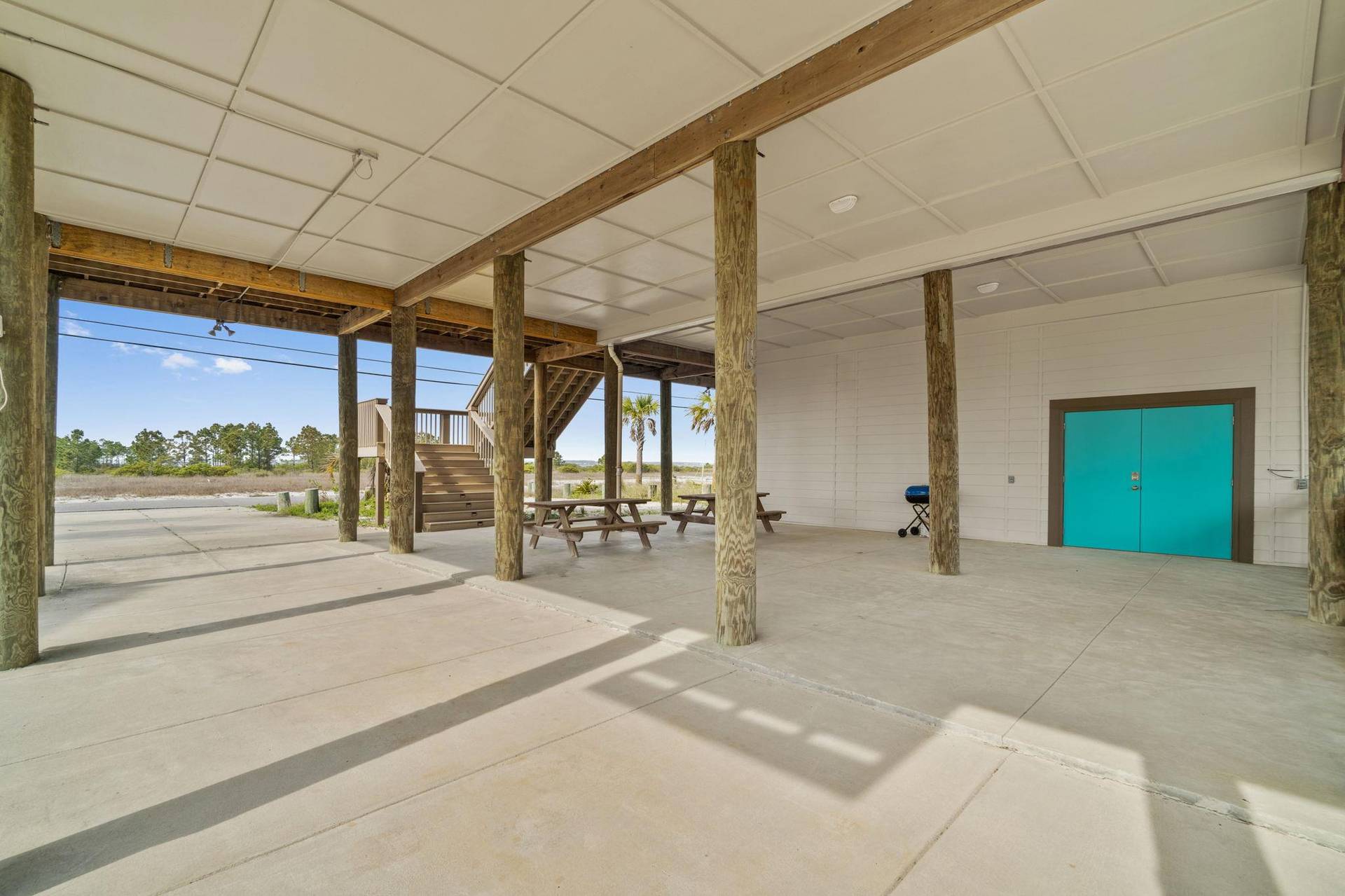 Hangout Space Under Home
